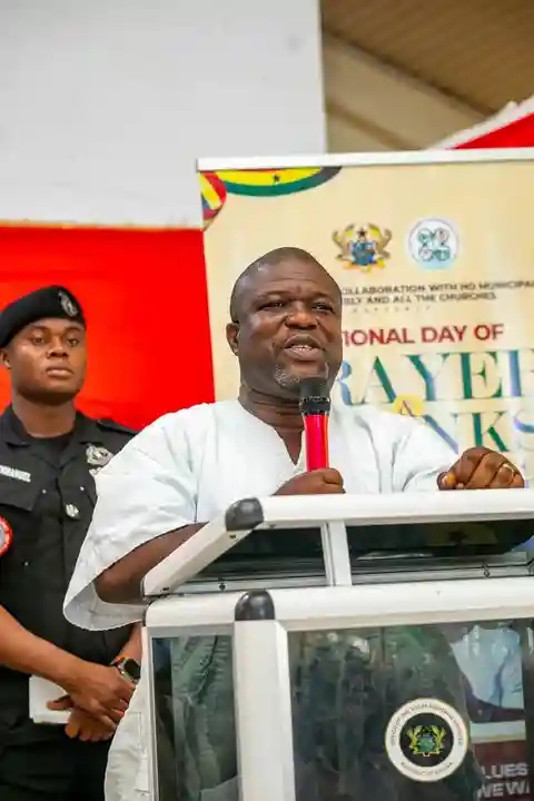 Regional Minister joins the National Day of Prayer and Thanksgiving at Ola SHS