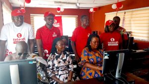 TELECEL HANDS OVER 20-SEATER COMPUTER LAB TO ASIKUMAH PRESBY BASIC SCHOOL