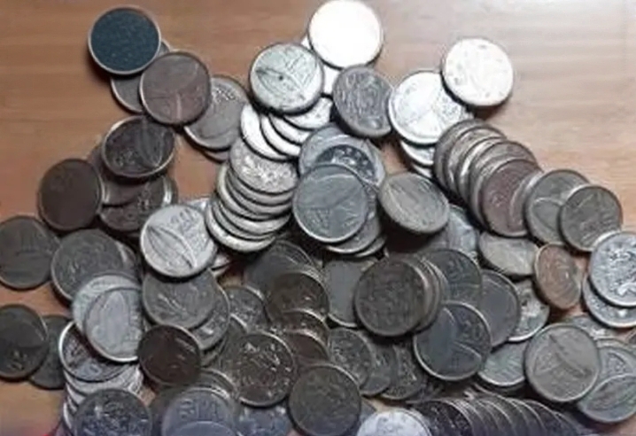 BOG, POLICE TO CRACK DOWN ON REFUSAL TO ACCEPT CEDI COINS   Offenders Risk Up to 3 Years’ Imprisonment